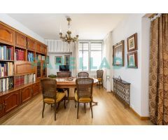 Espectacular piso de grandes dimensiones en el puro centro de Badalona
