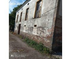 Casa de Pueblo en Venta en Pola de Allande, Asturias