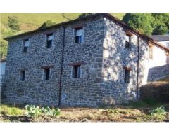 Casa de Pueblo en Venta en Degaña, Asturias