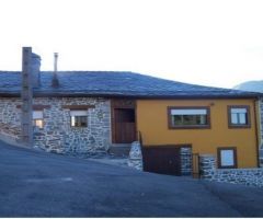 Casa de Pueblo en Venta en Degaña, Asturias