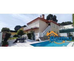 OPORTUNIFDAD !!! Chalet Independiente con Piscina !!!