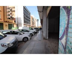 Local comercial en calle Velázquez