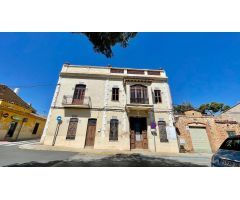 Casa de pueblo en la zona residencial de Rocafort
