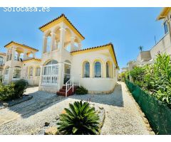 Villa en Venta en Rojales, Alicante