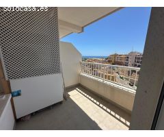 Vistas al mar desde un apartamento completamente reformado de 3 dormitorios en Dehesa de Campoamor