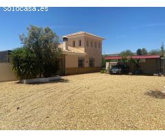 Villa en Venta en Huercal - Overa, Almería