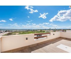 CHALET LLAVE A MANO con 3 dormitorios y piscina en la Herrada,Los Montesinos