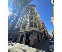 Atico en centro de Alicante.