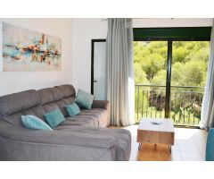 Adosado de 3 habitaciones con Terraza, Patio, Garaje y Piscina Comunitaria