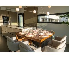 Preciosa villa en venta en La Cala Golf
