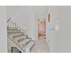 Exclusiva casa adosada con vistas al golf y al mar en Mijas Golf