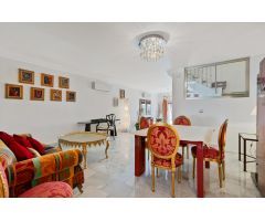 Exclusiva casa adosada con vistas al golf y al mar en Mijas Golf