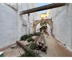 SOLAR EN CASCO ANTIGUO LLIRIA