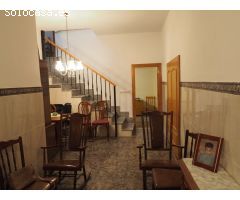 Casa céntrica en Lliria, zona de San Francisco, con 7 dormitorios y 200 m² de superficie