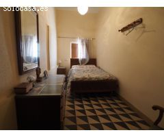 Casa céntrica en Lliria, zona de San Francisco, con 7 dormitorios y 200 m² de superficie