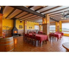 Chalet en plena naturaleza, vistas panorámicas, con Restaurante y Alojamiento Rural Activo