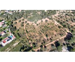 Terreno Rústico de Amplia Superficie con Posibilidad de Agua de Pozo