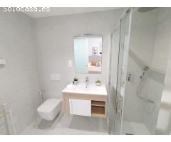 Espectacular ! Apartamento de lujo de  2 dormitorios con vistas al mar, piscina comunitaria!!!!