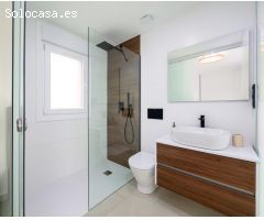 Villas de 3 dormitorios y 2 baños vistas tanto a la montaña como al campo de golf y al mar Finestrat
