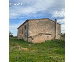 Única finca semireformada con vistas a la Serra de Tramuntana cerca de Palma