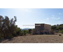 Finca rustica con pozo y posibilidad de luz