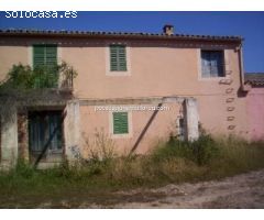 Posesion mallorquina con elementos historicos