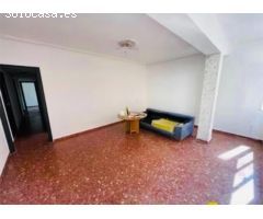 Piso en SUECA con Balcon