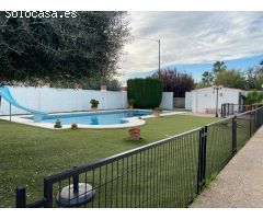 Chalet en Almazora con terreno. Zona Vora Riu