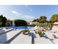 Chalet en Venta en Calpe, Alicante