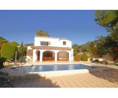 Chalet en Venta en Benissa, Alicante