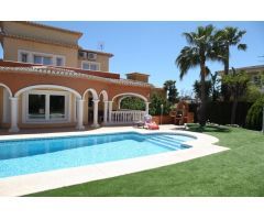 Chalet en Venta en Calpe, Alicante