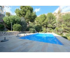 Villa en Venta en Calpe, Alicante