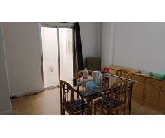 Apartamento en Venta en Petrer, Alicante