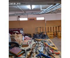 Local comercial ideal para  REFORMAR PARA VIVIENDA o UN MAGNIFICO NEGOCIO.  76.500 EUROS.