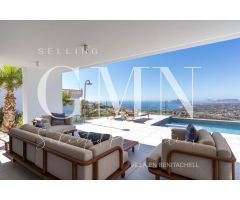 exclusiva Villa con Increíbles Vistas al Mar en Cumbre del Sol