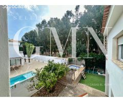 En el corazón del Albir espectacular parcela de aproximadamente 800m2 con dos casas