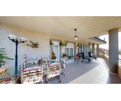 Estupendo Chalet  en el pueblo de Onil a pie de la montaña