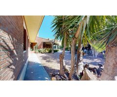 Chalet con licencia turística en Playa de San Juan a 100 mts del Colegio Europeo