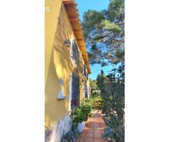 Singular Hotel Rural en venta con licencia turística activa en Petrer a tan sólo 30 km de Alicante.