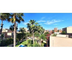 EXCLUSIVO ADOSADO A LA VENTA EN CABO DE LAS HUERTAS