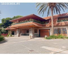 Chalet en Venta en Huércal de Almería, Almería