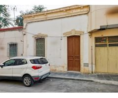 Casa en Venta en Alhama de Almería, Almería