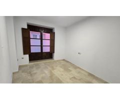 Piso en Venta en Málaga del Fresno, Málaga