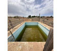 TERRENO AGRÍCOLA CON CASA DE CAMPO PARA REFORMAR EN ARENAL, CERCA DE PALMA