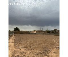 TERRENO AGRÍCOLA CON CASA DE CAMPO PARA REFORMAR EN ARENAL, CERCA DE PALMA