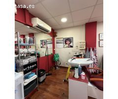 LOCAL COMERCIAL - PELUQUERO - EN VENTA EN ARENAL