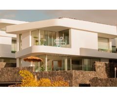 Villa Callao Salvaje – An Exquisite, Fully Renovated Luxury Villa