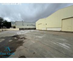 Nave industrial en Venta en Camarma de Esteruelas, Madrid
