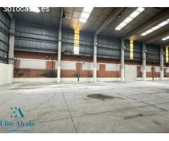 Nave industrial en Venta en Camarma de Esteruelas, Madrid