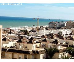Espectacular piso cercano a la playa con Solarium vistas a la Playa de Guardamar